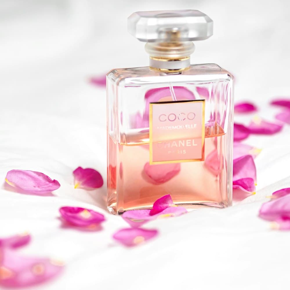 عطر زنانه لانکوم لاوی ای بل — ۱۰۰ میلی‌لیتر