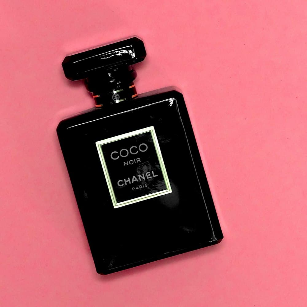 عطر زنانه ایو سن لوران بلک اوپیوم — ۹۰ میلی‌لیتر